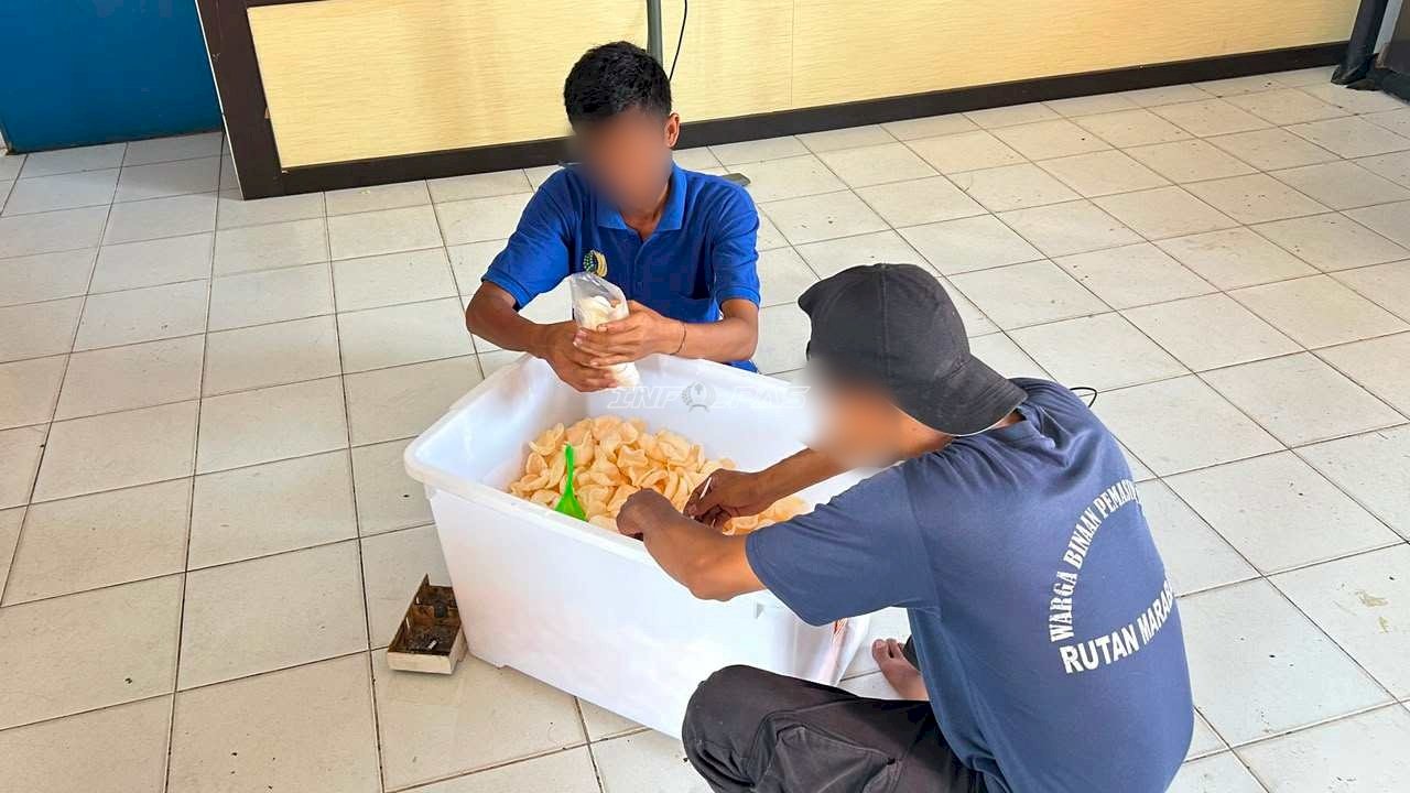 Rutan Marabahan Bekali Warga Binaan Keterampilan Produksi Kerupuk Udang
