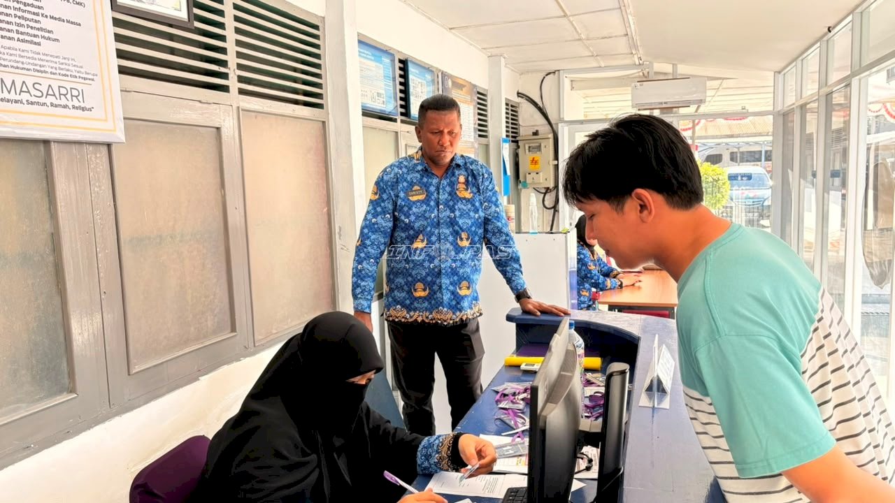Pastikan Layanan Berkualitas, Karutan Majene Pantau Layanan Kunjungan di PTSP