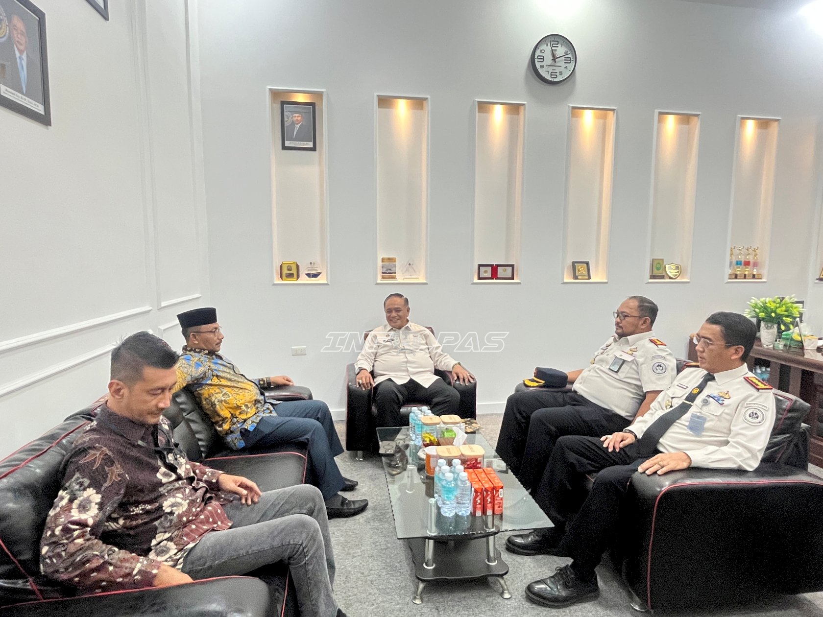 Masalah Overcrowding di Lapas dan Rutan, Kakanwil Ditjenpas Aceh dan Haji Uma Duduk Bersama Cari Solusi