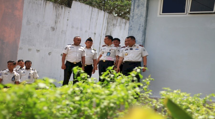 Kunjungi Lapas Teminabuan, Kakanwil Ditjenpas Papua Barat Dorong Redistribusi Warga Binaan dan Penguatan Pembinaan