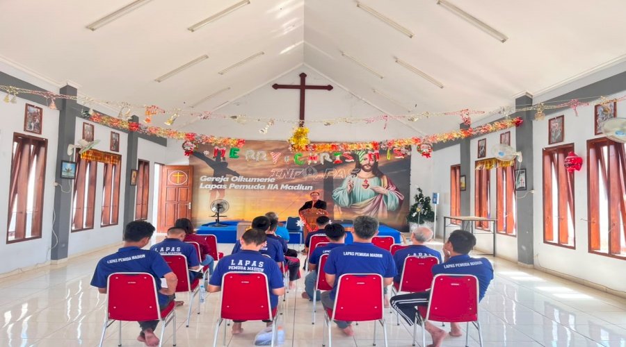 Lapas Pemuda Madiun Gandeng Gereja Santo Cornelius Kota Madiun Gelar Pembinaan Rohani Kristen bagi Warga Binaan