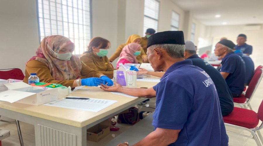 Lapas Kelas I Tangerang bersama Puskesmas Gelar Cek Kesehatan Gratis bagi Warga Binaan 