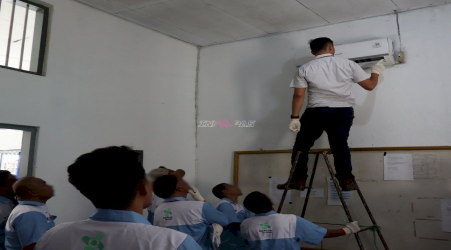 Lapas Ambon Gandeng BPVP Berikan Materi Hingga Praktik Penggantian Komponen AC Split 