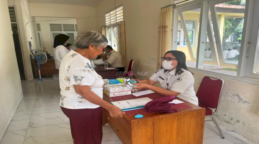 Peduli Lansia, Lapas Ambon Gelar Pemeriksaan Kesehatan di Panti Sosial