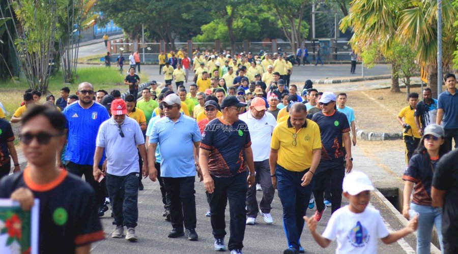 Kakanwil Ditjenpas Papua Barat Perkuat Sinergi APH lewat Jalan Santai HUT RI dan HUT MA