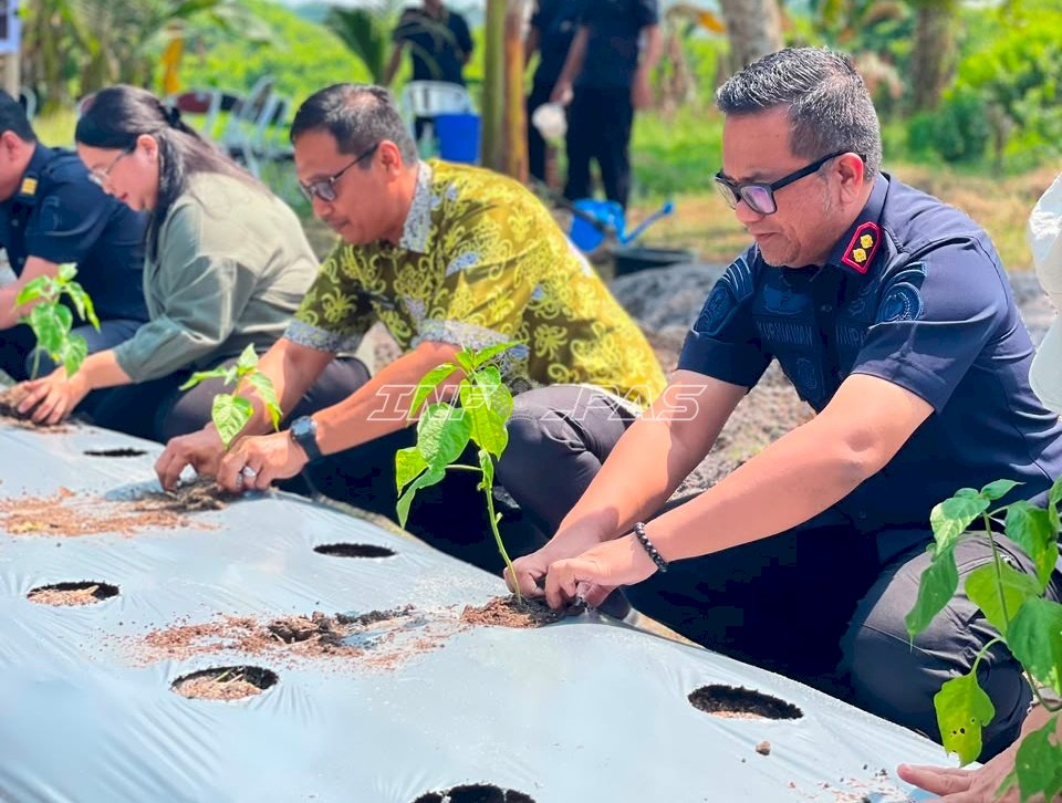 Perkuat Ketahanan Pangan, LPKA Palangka Raya Terima 1.000 Bibit Hortikultura dari DPKP Palangka Raya
