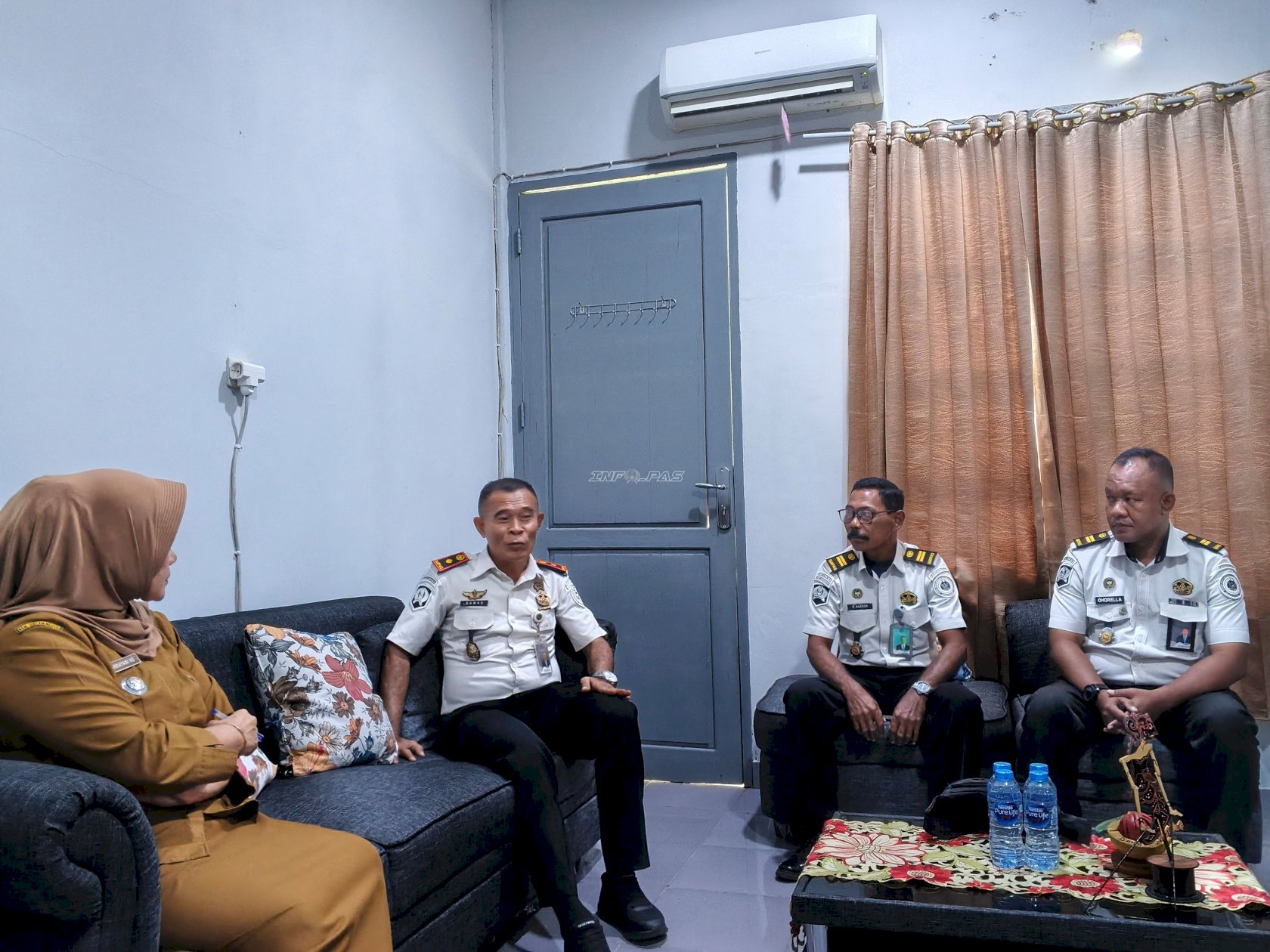 Bahas Penyerahan Remisi, Kalapas Bandanaira Koordinasi dengan Camat Banda