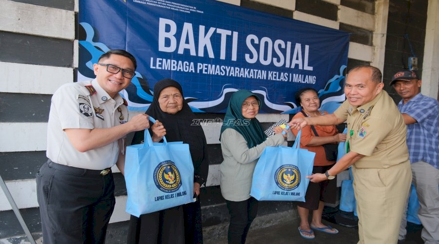 Semarak HUT Ke-81 RI, Lapas Kelas I Malang Salurkan Bansos dan Bersihkan TPU 
