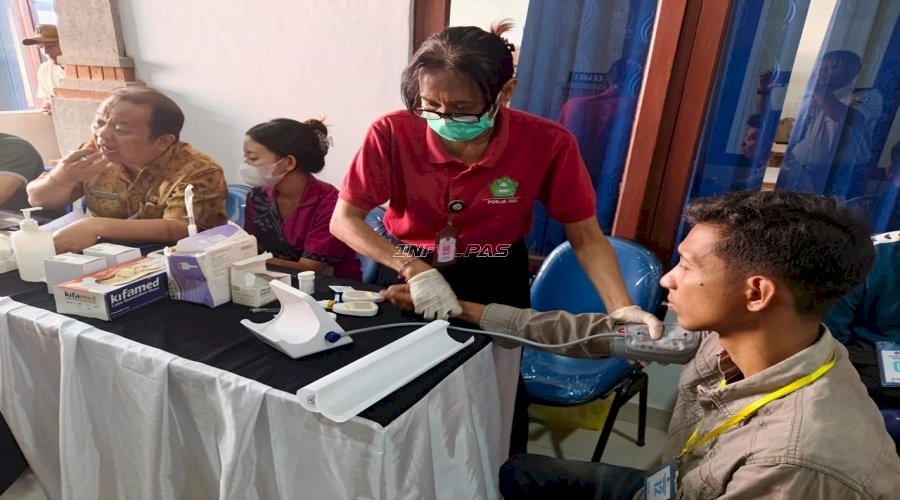 Bapas Denpasar Gandeng Puskesmas Denpasar Utara III Berikan Cek Kesehatan Gratis bagi Klien Pemasyarakatan