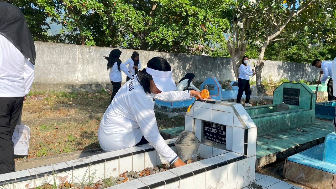 Semarak Kemerdekaan, Lapas Perempuan Palu Gelar Aksi Bersih TMP hingga Rumah Ibadah