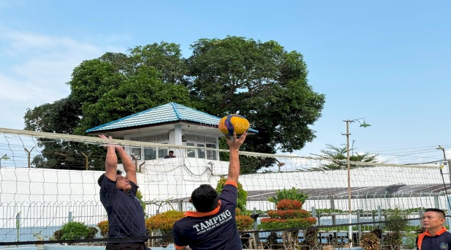 Junjung Sportivitas, Warga Binaan Lapas Kotabaru Ramaikan Lomba Voli HUT Ke-81 RI