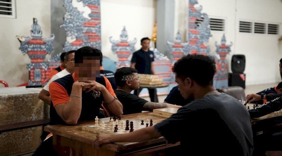 Petugas dan Warga Binaan Lapas Tabanan Adu Strategi dan Ketangkasan pada Porsenap