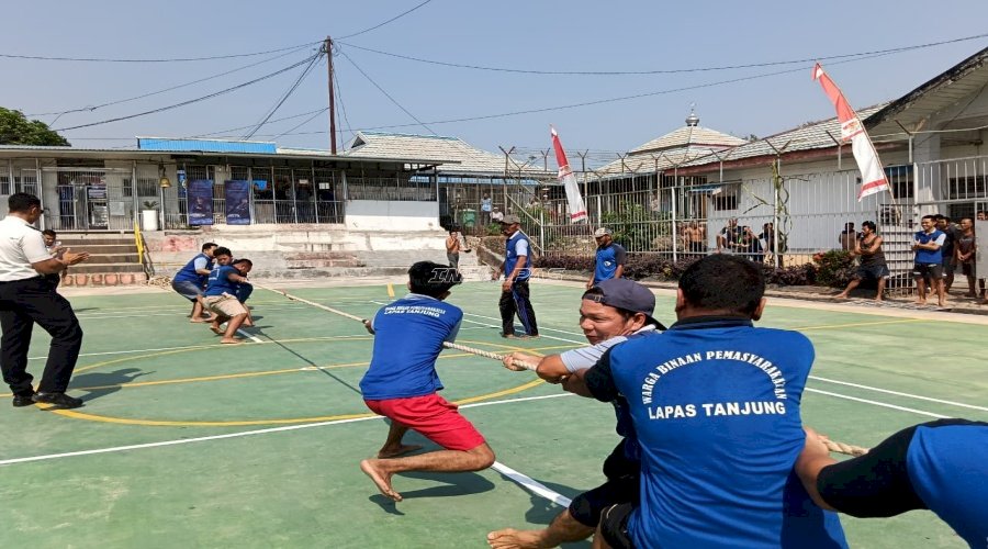 Lapas Tanjung Meriahkan HUT Ke-81 RI lewat Lomba Tarik Tambang 
