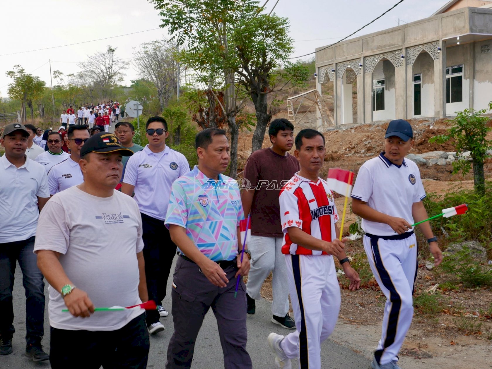 Fun Walk Semarak HUT RI, Kanwil Ditjenpas Sulteng Perkuat Sinergi Lintas Instansi