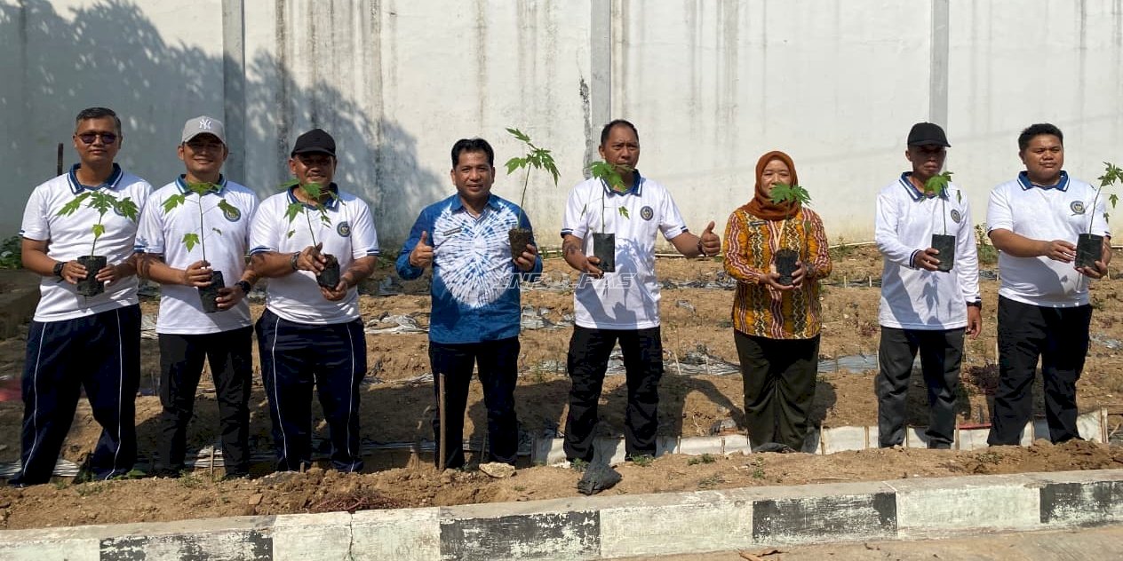 Lapas Tanjung Terima Bibit Lele dan Pepaya dari DKPPP Kab. Tabalong