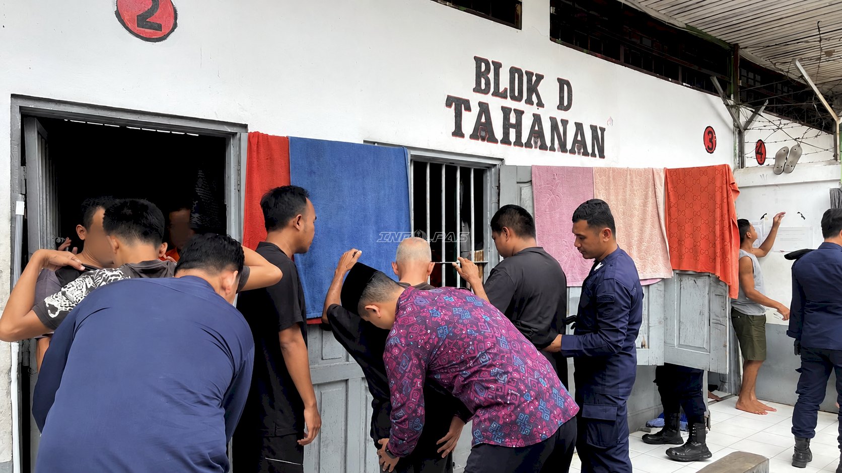 Rutan Rantau Laksanakan Penggeledahan Rutin, Cegah Gangguan Keamanan dan Ketertiban