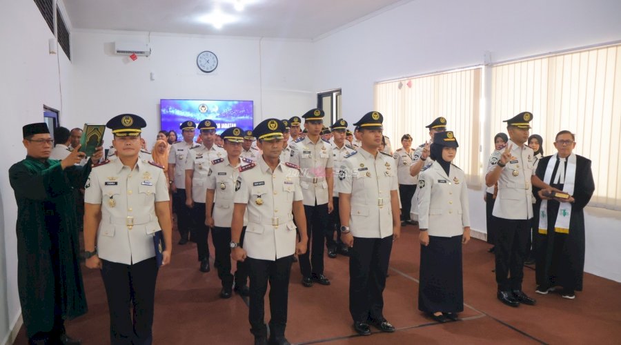 Lantik Pejabat Manajerial dan Nonmanajerial. Kakanwil Ditjenpas Kalsel Dorong Profesionalisme Pelayanan Publik