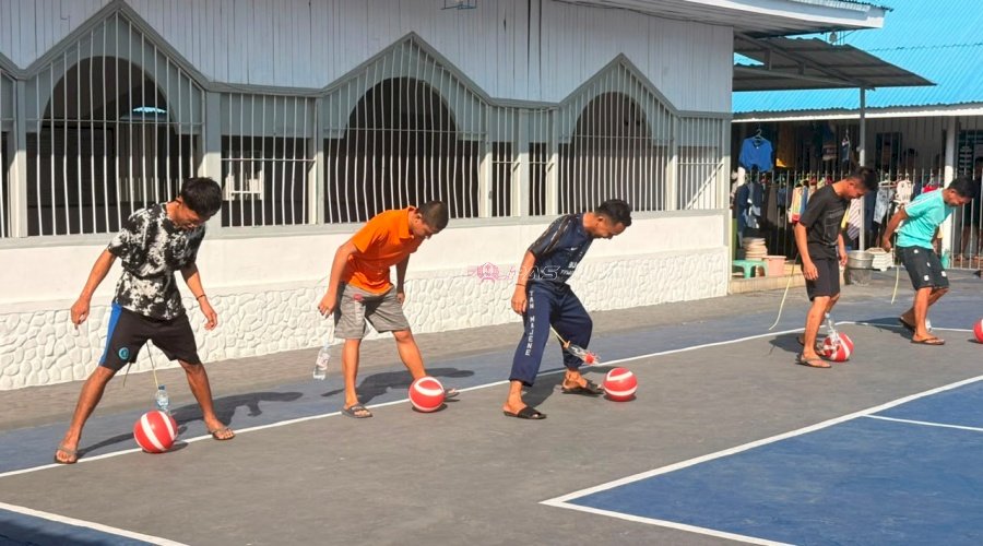 Rutan Majene Semarakkan HUT Ke-81 RI dengan Beragam Lomba Tradisional dan Hiburan
