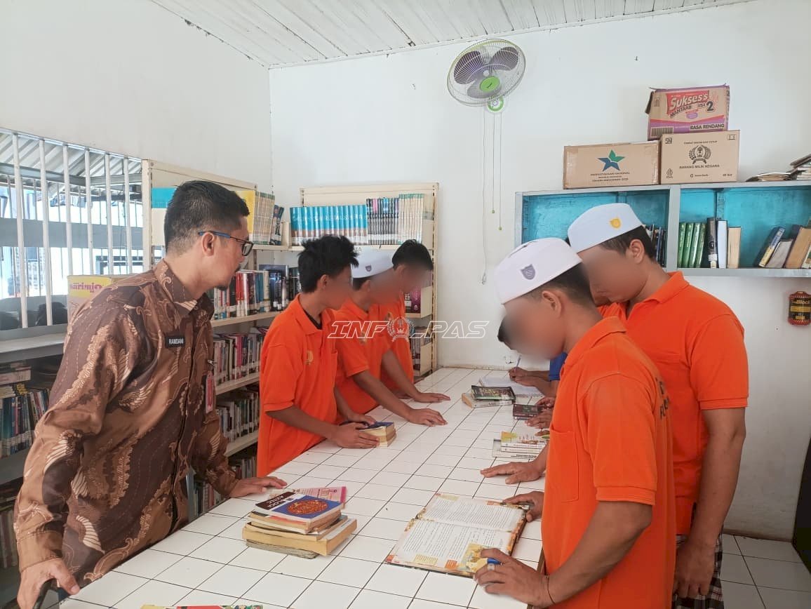 Pengawasan Kegiatan Literasi, Rutan Rantau Dorong Warga Binaan Gemar Membaca