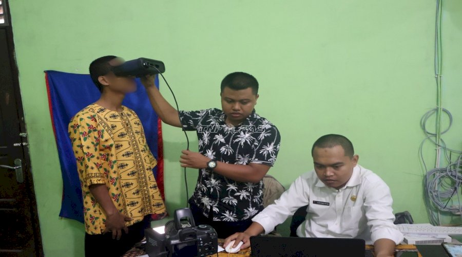 LPKA Ambon Fasilitasi Pembuatan KTP Anak Binaan di Disdukcapil Kota Ambon