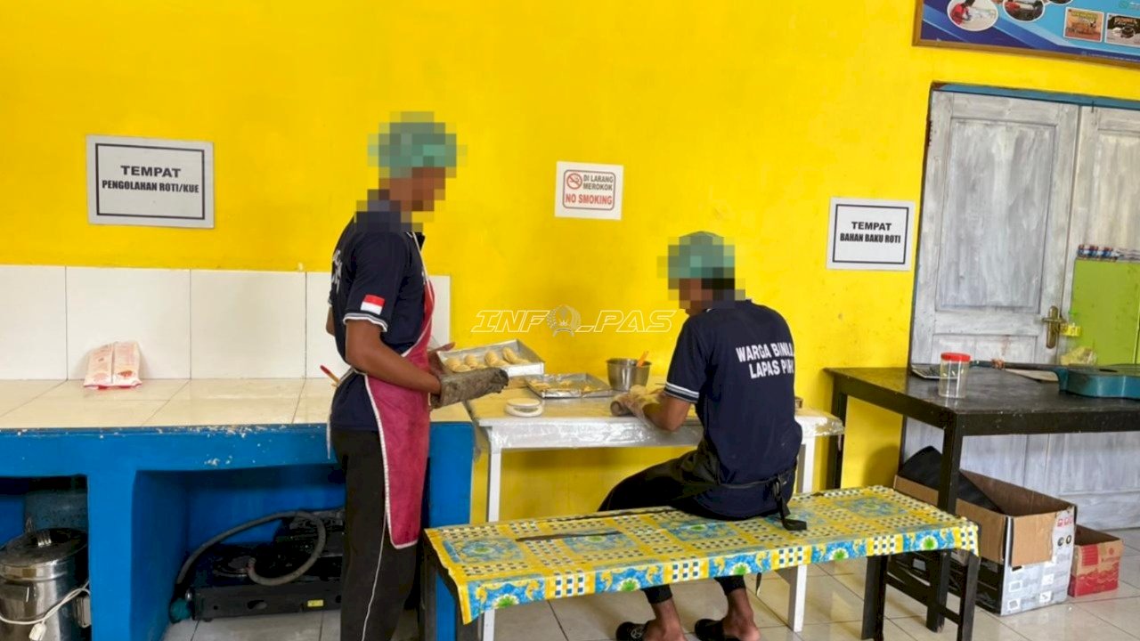Lapas Piru Produksi 62 Roti Aneka Rasa, Asah Keterampilan Warga Binaan