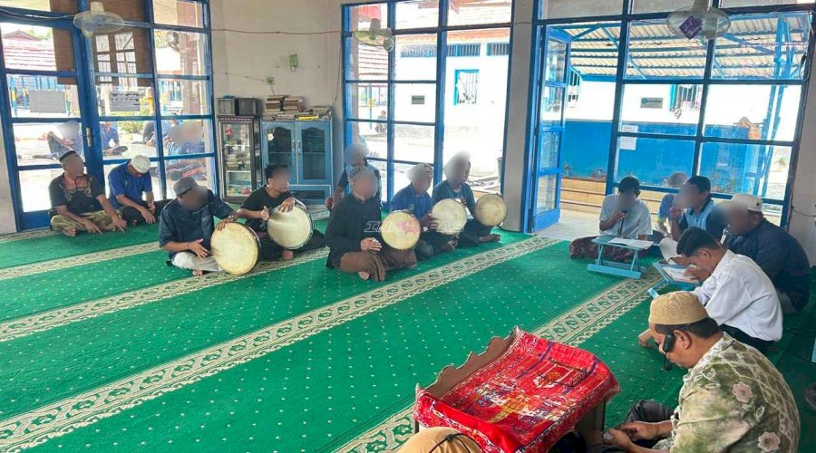 Warga Binaan Rutan Marabahan Siapkan Penampilan Hadrah untuk Peringatan Maulid Nabi Muhammad saw.