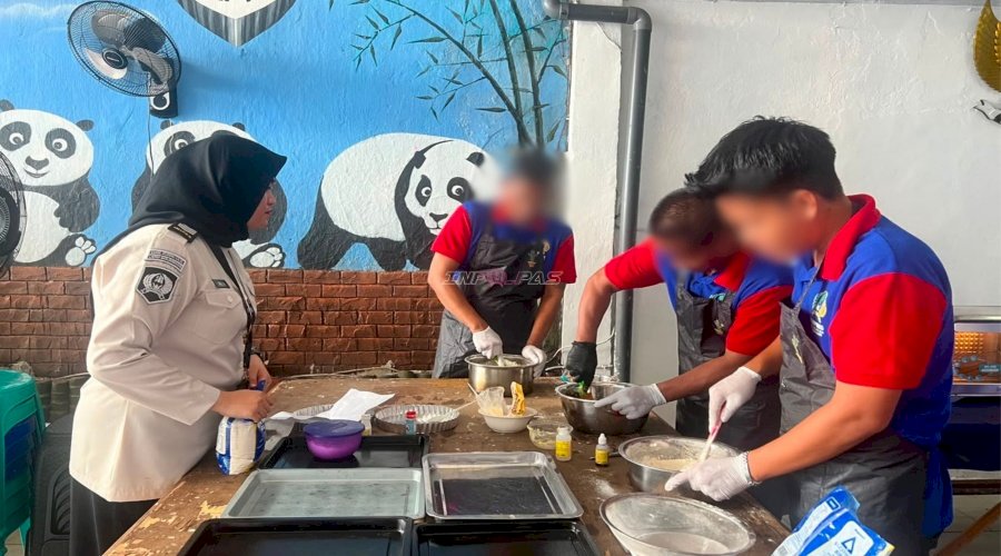Warga Binaan Lapas Banjarmasin Produksi Cookies Cokelat dan Panen Komoditas Pertanian