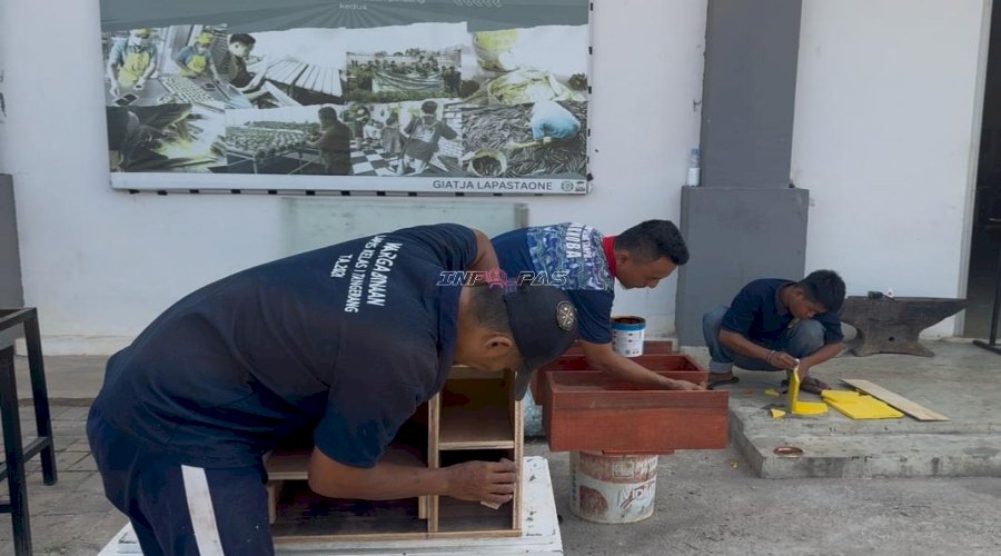 Tangan Terampil Warga Binaan Lapas Kelas I Tangerang Lahirkan Karya dari Kayu