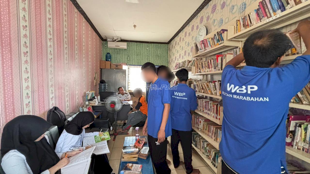 Layanan Perpustakaan Rutan Marabahan Dorong Warga Binaan Gemar Membaca