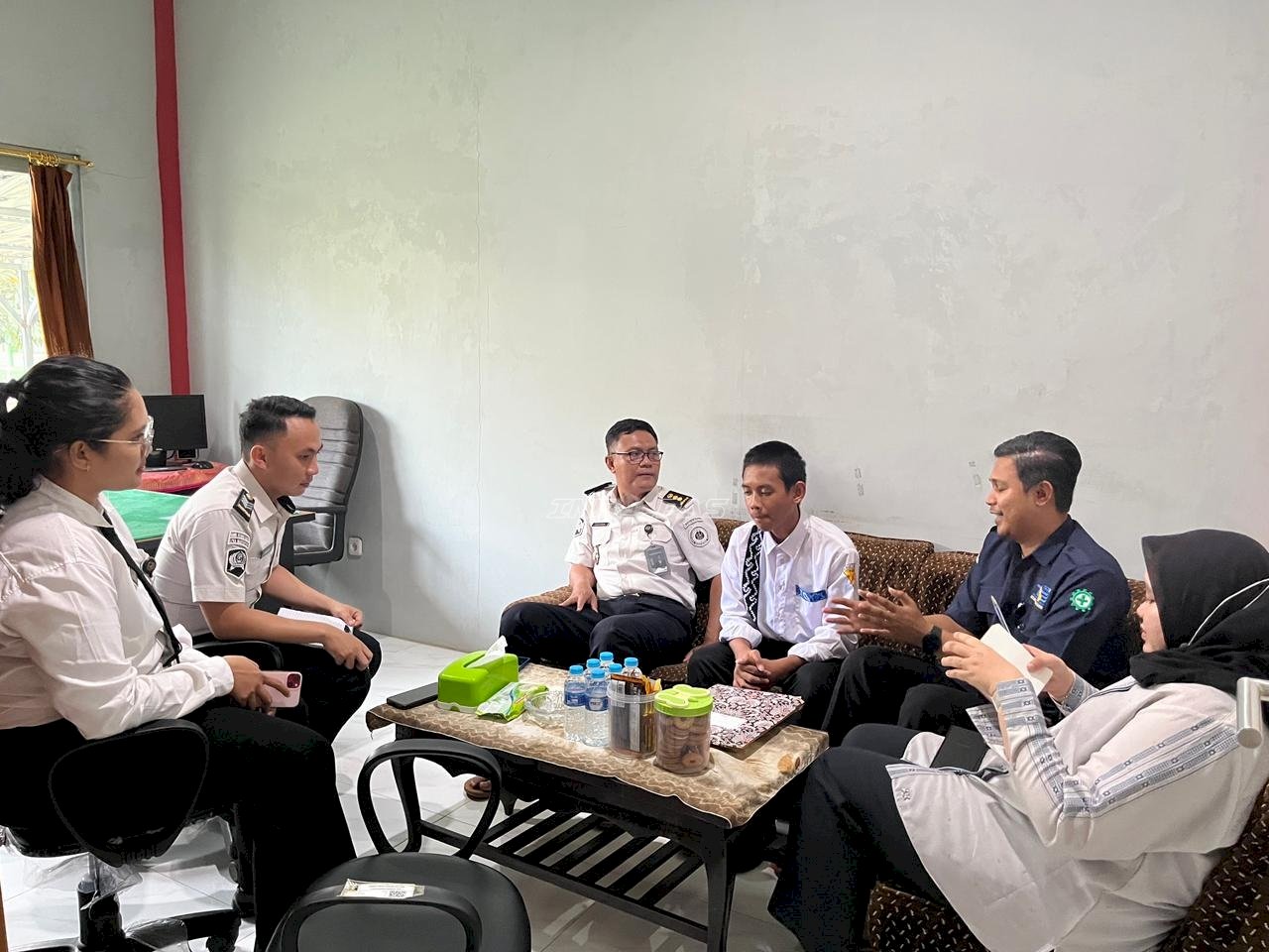 Perkuat Pendidikan Formal, LPKA Martapura Bahas Mekanisme Pembelajaran Anak Binaan bersama SMKN 2 Amuntai