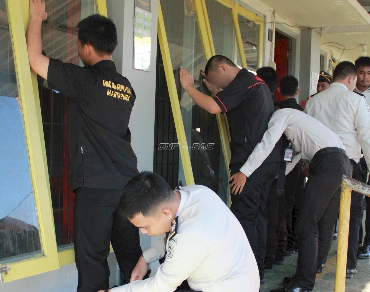 Perkuat Pengawasan, Kepala LPKA Martapura Turun Langsung dalam Razia Insidentil