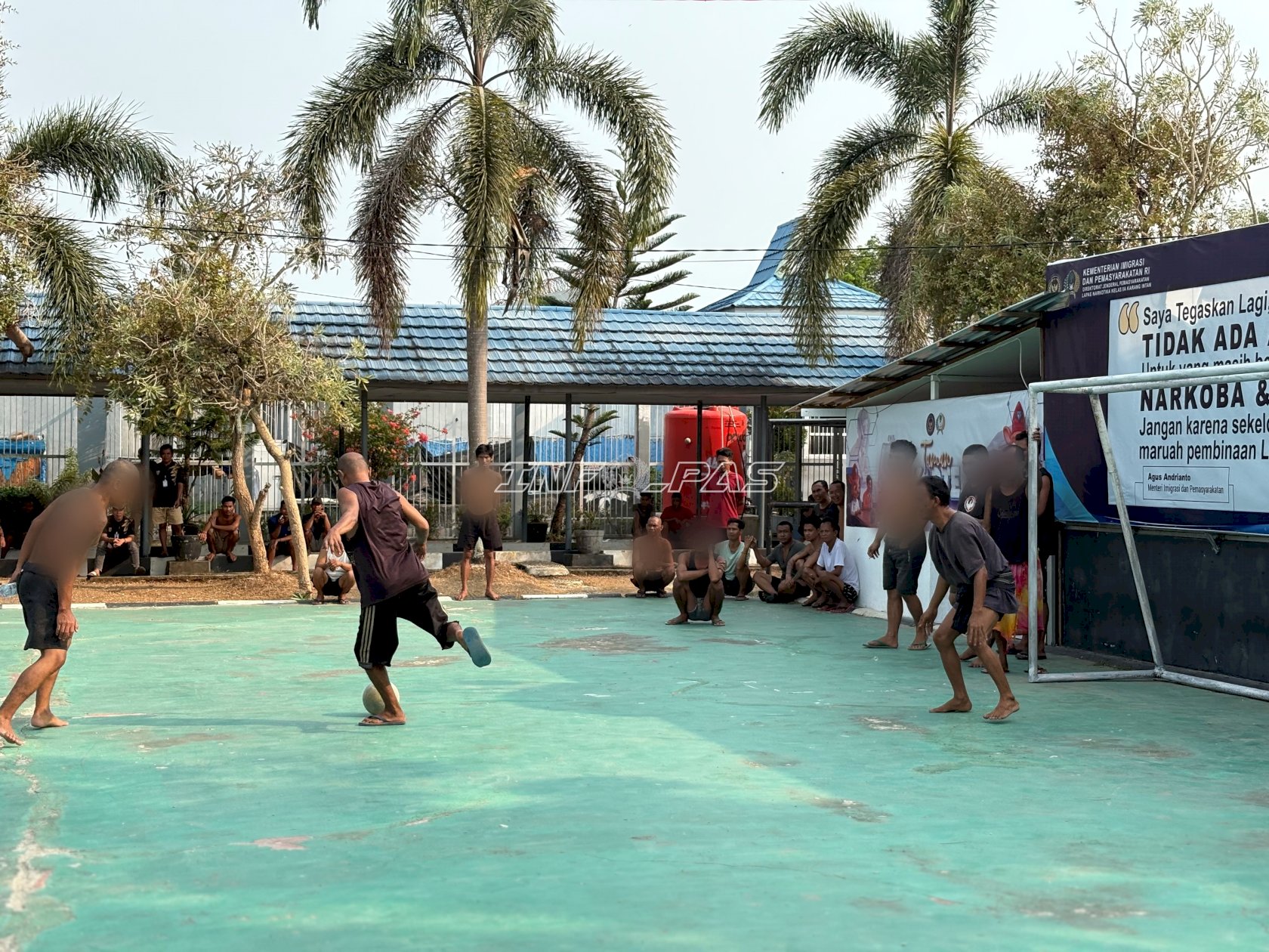 Semangat Pagi lewat Futsal, Kalapas Narkotika Karang Intan Dorong Warga Binaan Aktif Berolahraga