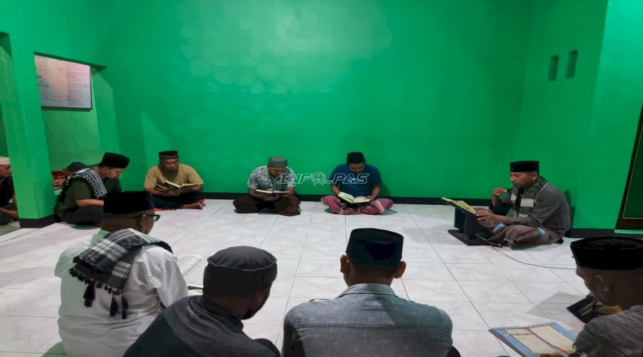 Lapas Wahai Awali September dengan Kegiatan Keagamaan, Warga Binaan Khusyuk Yasinan dan Kebaktian