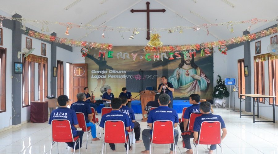 Perkuat Iman dan Karakter Warga Binaan, Lapas Pemuda Madiun Gandeng Yayasan Kasih Anugerah Surabaya