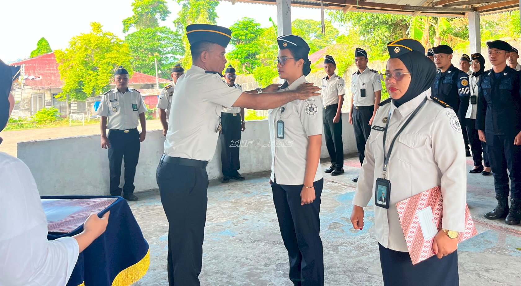 Dua Petugas Naik Pangkat, Lapas Bandanaira Dorong Peningkatan Kinerja