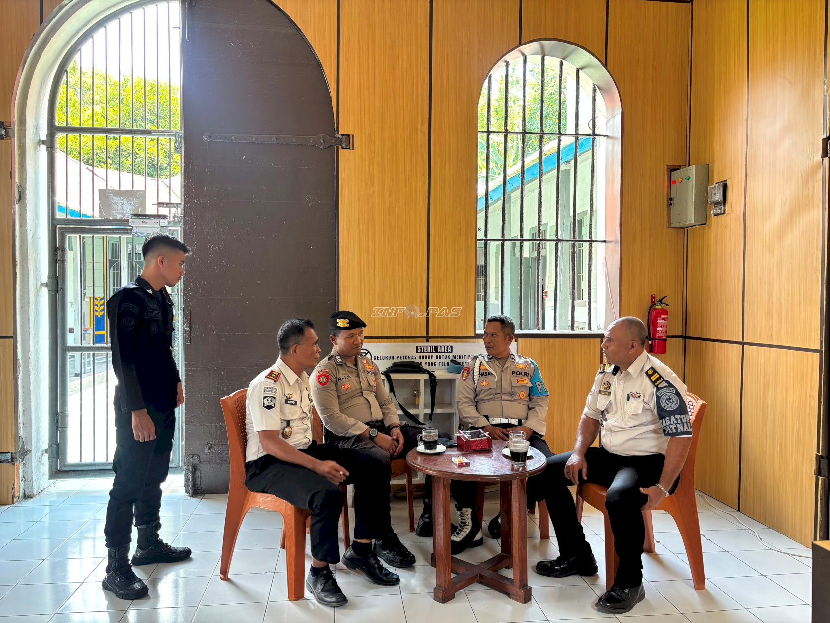 Jaga Stabilitas Kamtib, Lapas Bandanaira Terima Patroli Sambang Polsek Banda