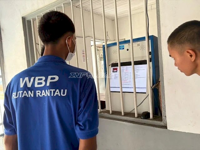 Rutan Rantau Permudah Akses Informasi Hak Warga Binaan melalui Self Service