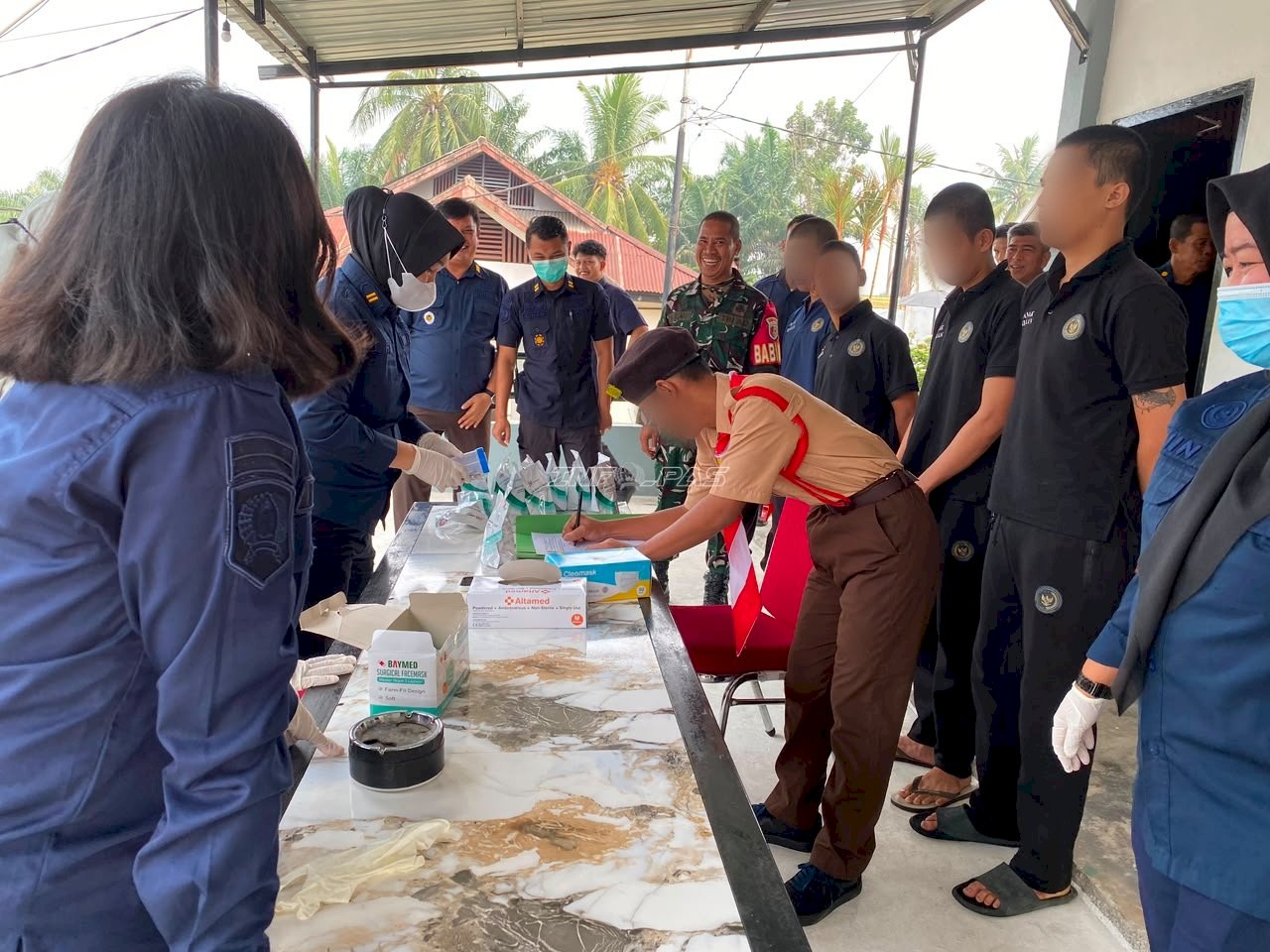 LPKA Muara Bulian Gelar Penggeledahan dan Tes Urine Bersama TNI, Polri, dan BNNK