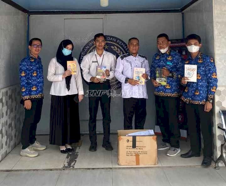 Rutan Marabahan Tambah Koleksi Perpustakaan melalui Peminjaman 100 Buku