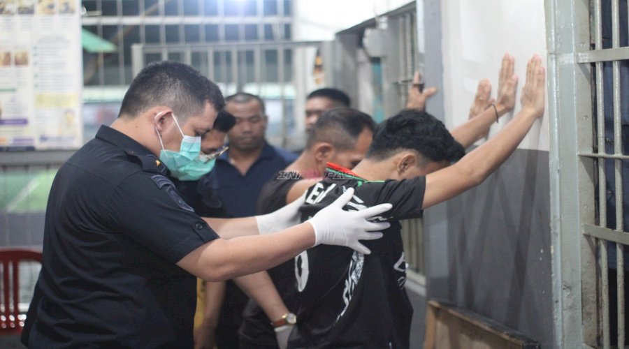 Kanwil Ditjenpas Kalbar Kawal Razia Gabungan dan Tes Urine di Lapas Pontianak