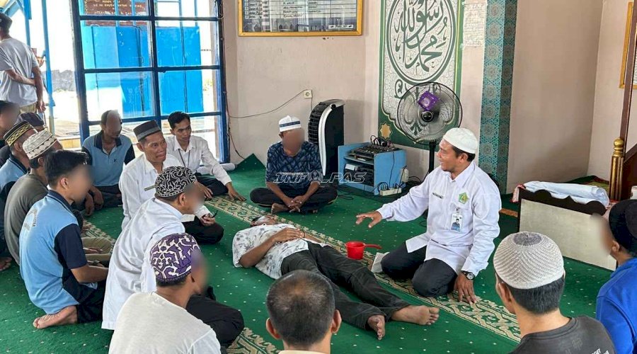 Rutan Marabahan bersama Kemenag Batola Berikan Pembelajaran Tata Cara Memandikan Jenazah bagi Warga Binaan
