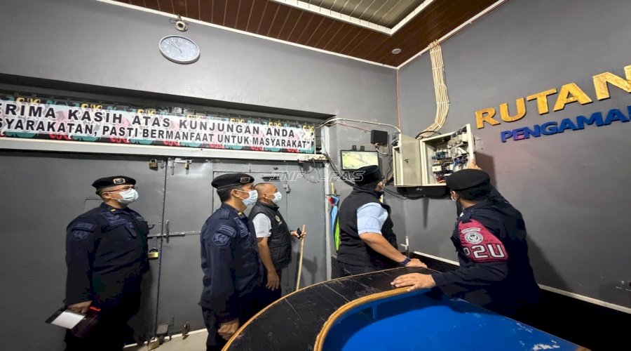 Karutan Tanjung Turun Langsung, Pastikan Keamanan dan Kondisi Warga Binaan di Malam Hari
