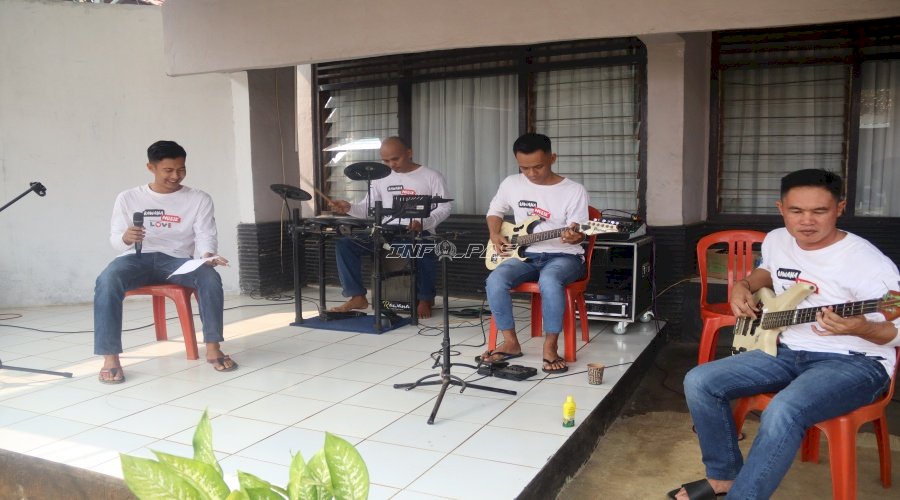 Rawana Band Warga Binaan Rutan Pelaihari Hadirkan Musik di Tengah Layanan Kunjungan
