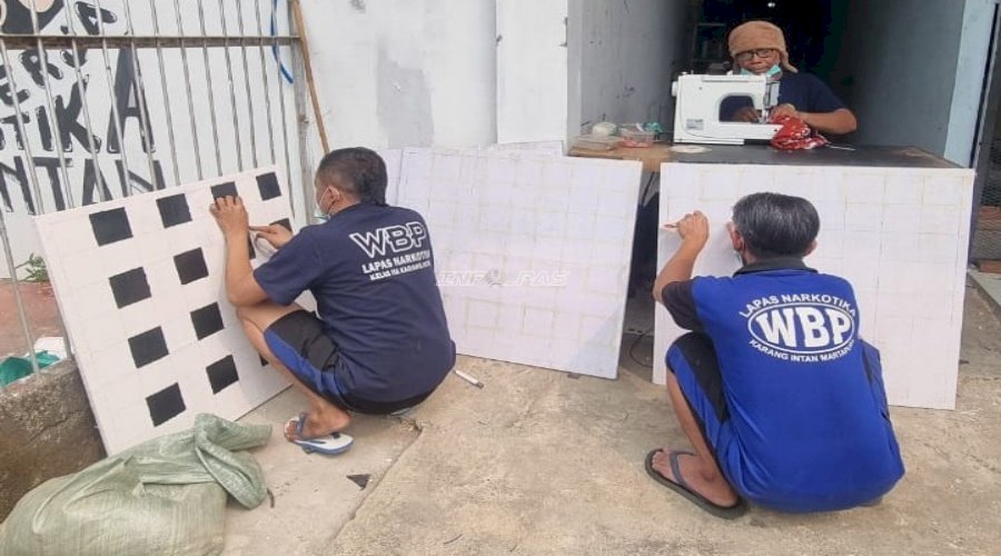 Keterampilan Jadi Bekal, Warga Binaan Lapas Narkotika Karang Intan Tekuni Mebel dan Manufaktur
