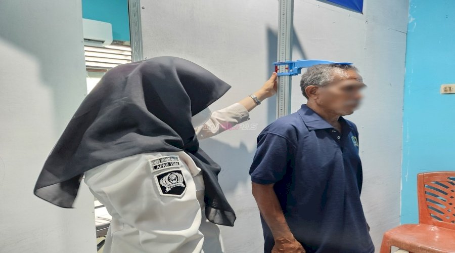 Cegah Penyakit di Blok Hunian, Tim Medis Lapas Tual Gelar Skrining Kesehatan Berkala