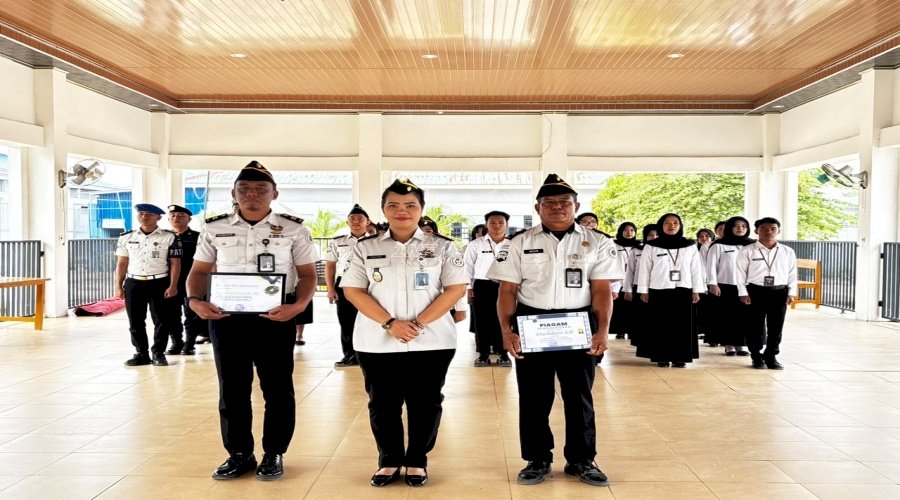 Lapas Perempuan Kendari Berikan Penghargaan Petugas Teladan dan Pelayanan Terbaik