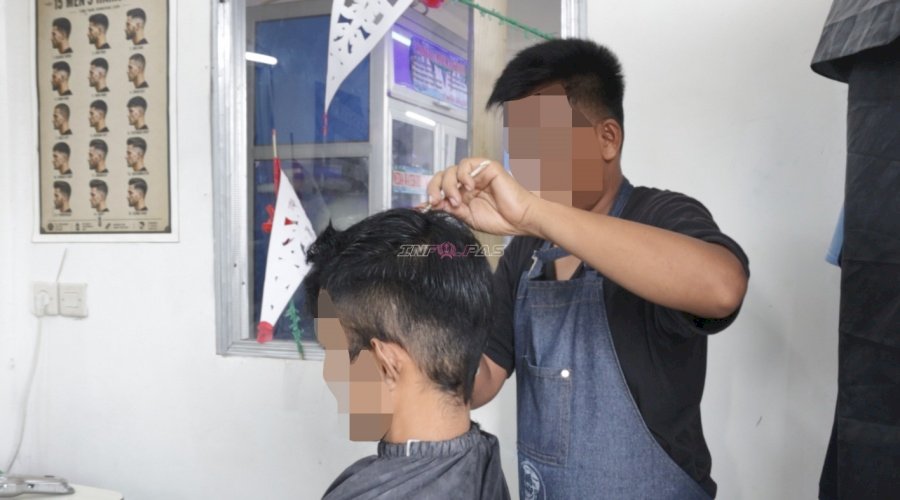 Potong Rambut Jadi Keterampilan Mandiri, Lapas Batulicin Kembangkan Keahlian Warga Binaan