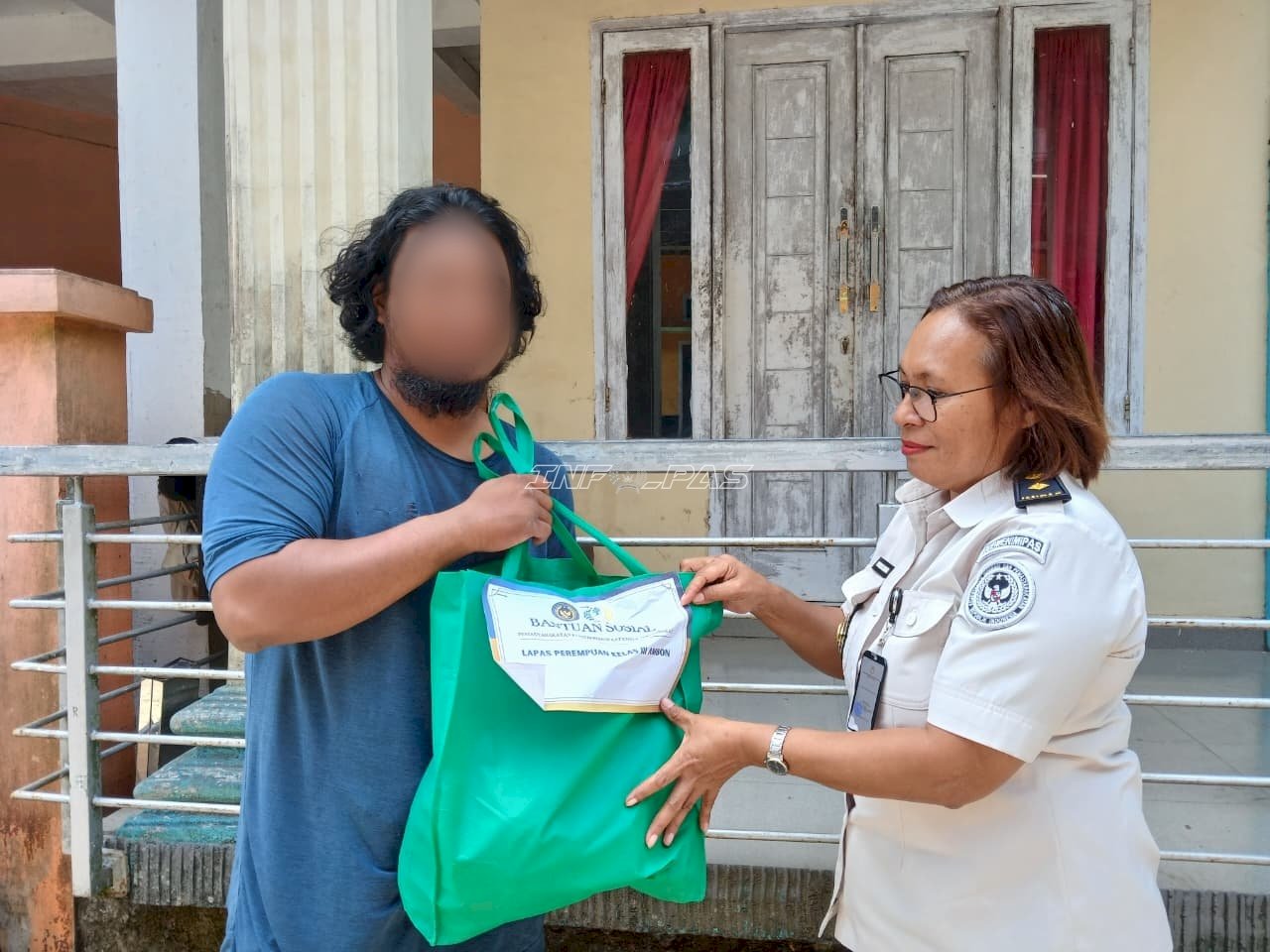Berkelanjutan dan Tepat Sasaran, Lapas Perempuan Ambon Kembali Salurkan Bantuan Sosial