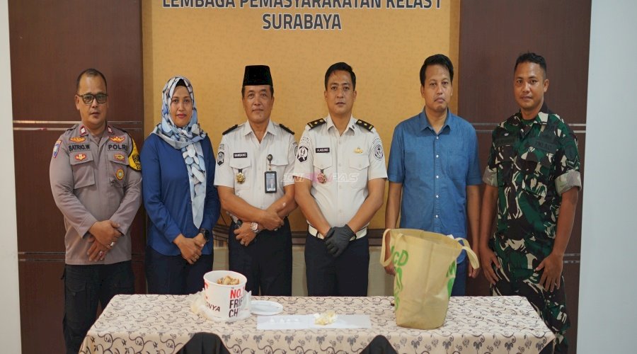 Petugas Lapas Surabaya Gagalkan Penyelundupan 17,11 Gram Narkotika dalam Ayam Goreng