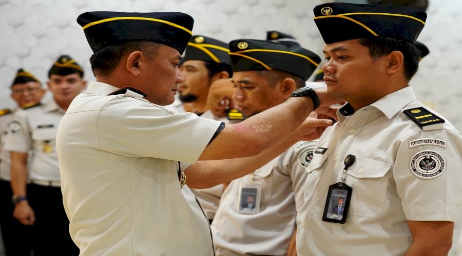 Lima Petugas Lapas Narkotika Karang Intan Naik Pangkat, Tingkatkan Tanggung Jawab dan Pengabdian